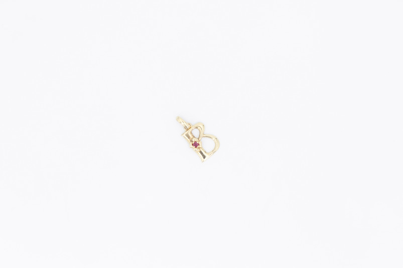 Colgante de oro de 18k. de segunda mano. Joyería de ocasión | ROYALHYSTERIA