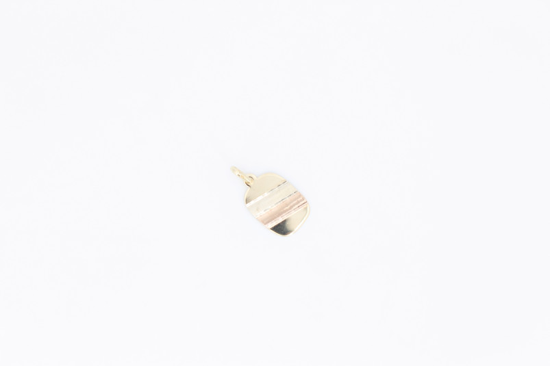 Colgante de oro combinado de 18k. de segunda mano. Joyería de ocasión | ROYALHYSTERIA
