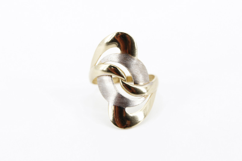 Anillo de oro combinado de 14k. de segunda mano. Joyería de ocasión | ROYALHYSTERIA