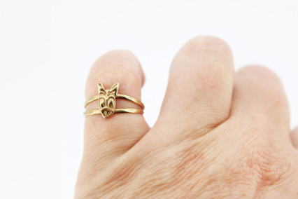 Anillo de oro de 18k. de segunda mano. Joyería de ocasión | ROYALHYSTERIA