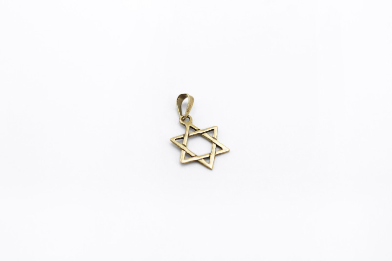 Colgante de oro de 18k. de segunda mano. Joyería de ocasión | ROYALHYSTERIA