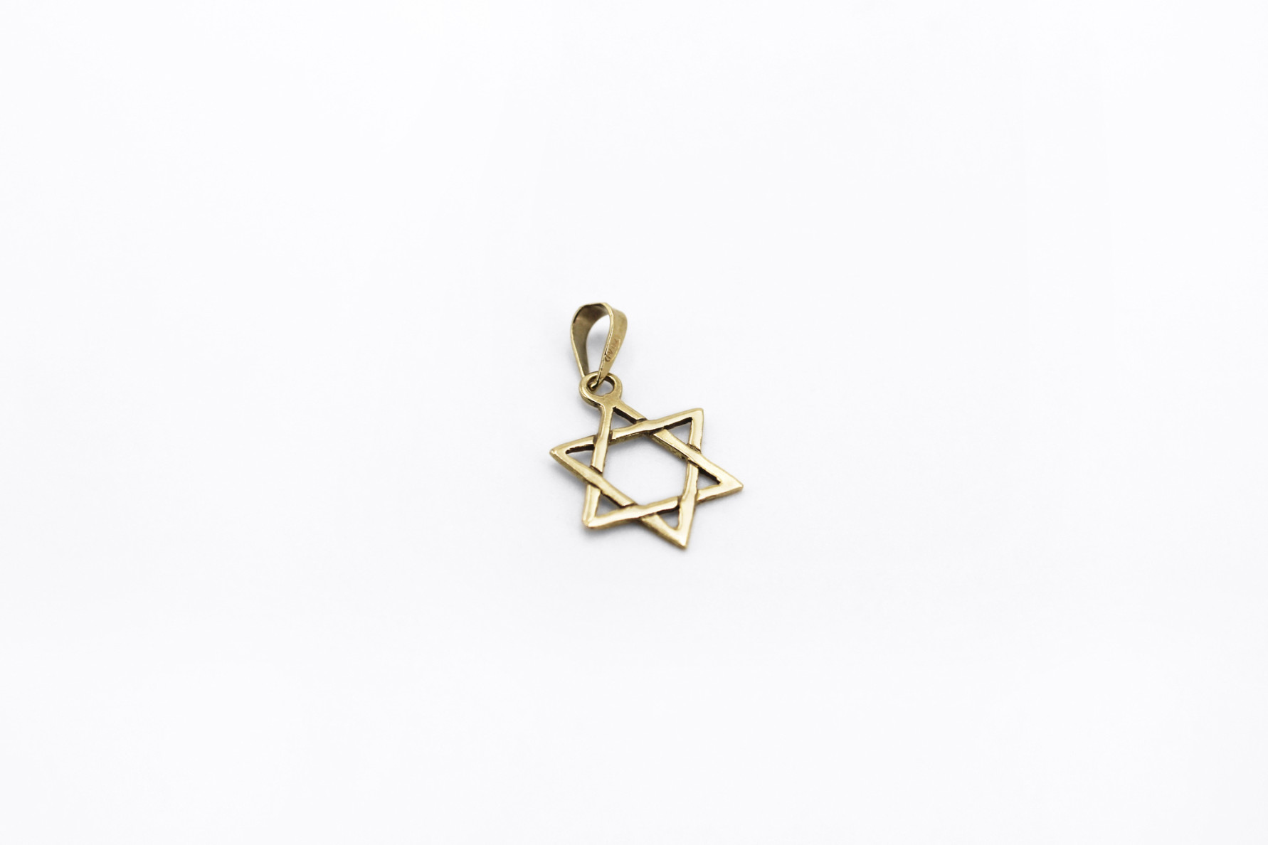 Colgante de oro de 18k. de segunda mano. Joyería de ocasión | ROYALHYSTERIA