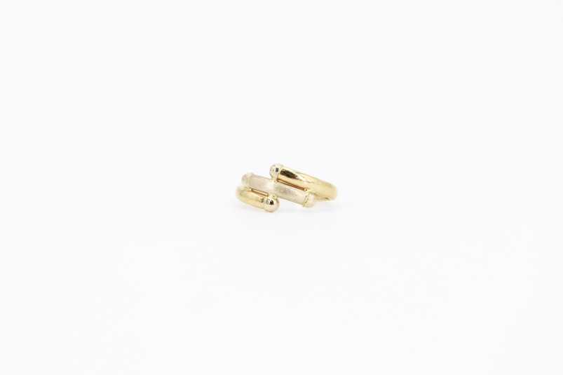 Anillo de oro de 18k. de segunda mano. Joyería de ocasión | ROYALHYSTERIA
